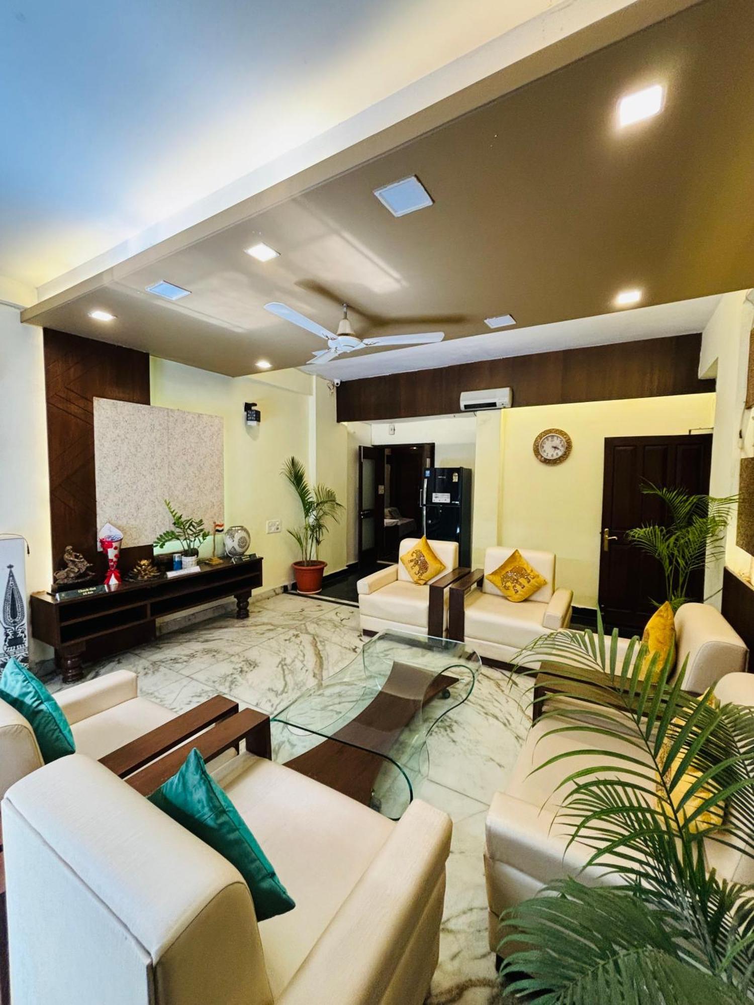 Royal Palms Luxury Service Apartment Nagpur Buitenkant foto