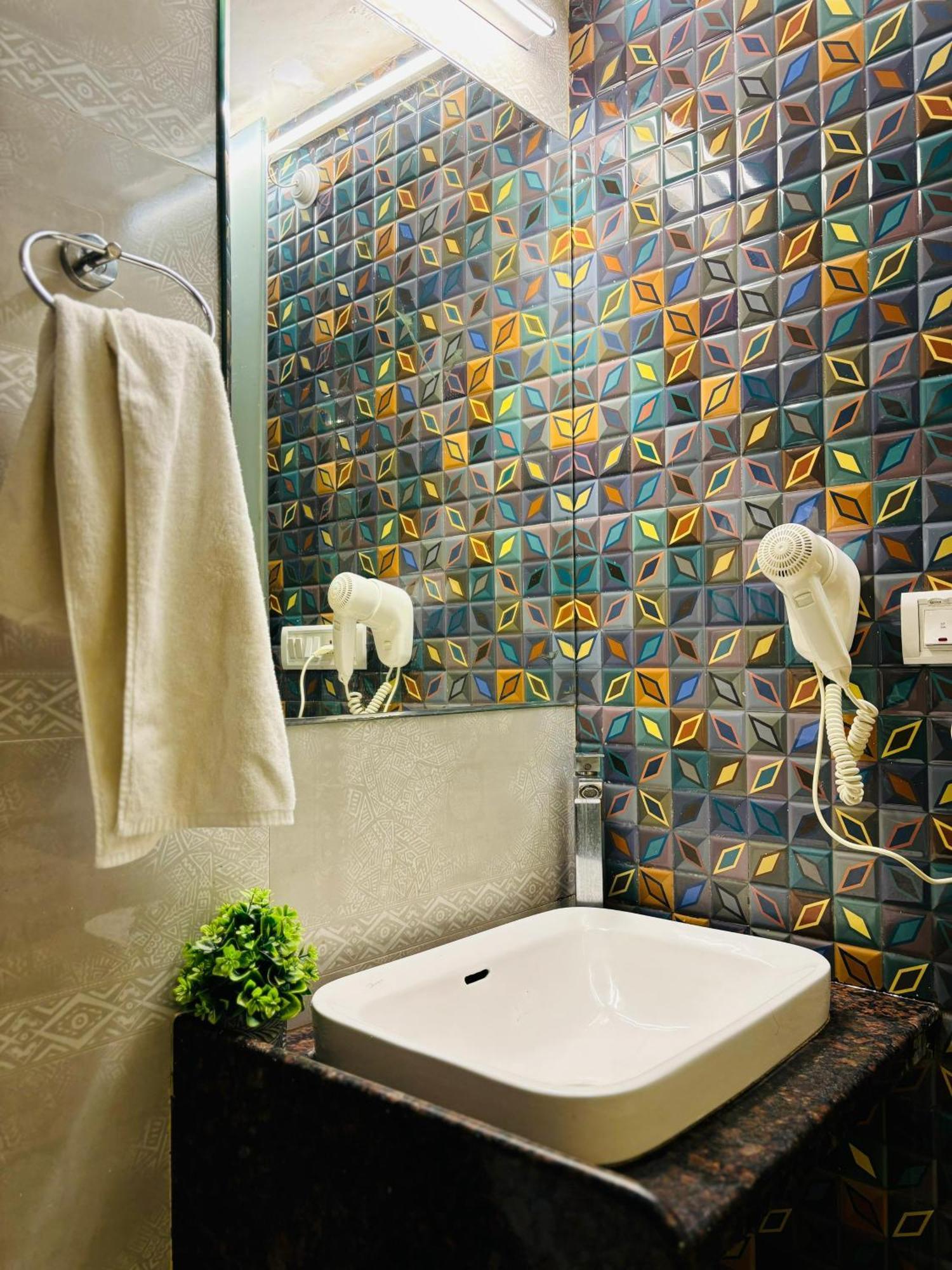 Royal Palms Luxury Service Apartment Nagpur Buitenkant foto